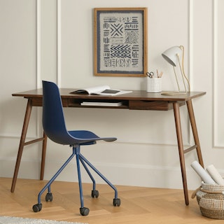 Culla 55" Desk - Walnut