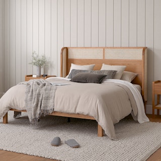 Candra Queen Bed - Oak